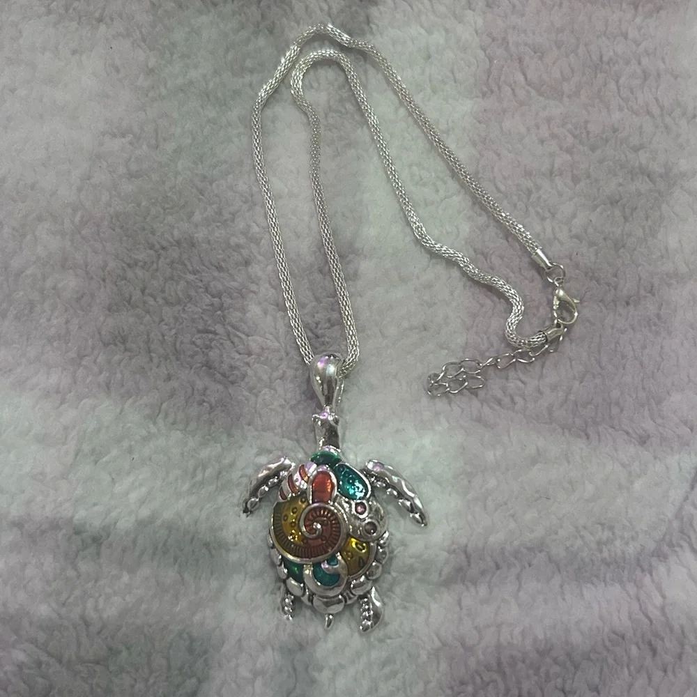 Colorful Sea Turtle bright enamel Pendant Silver Necklace - Picture 2 of 5